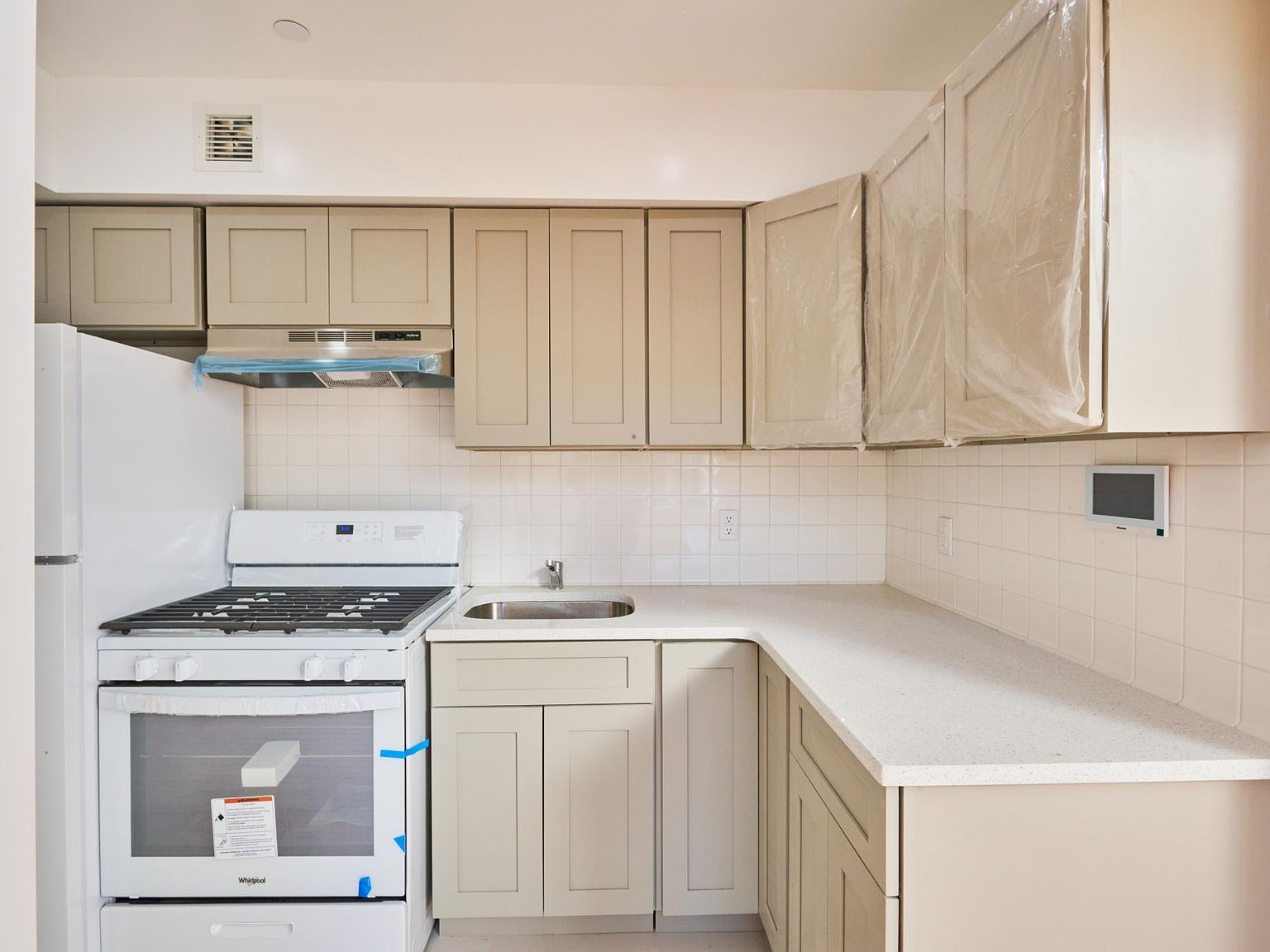 963 Glenmore Ave 2, Brooklyn, NY 11208 Zillow