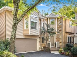 81 Clarken Dr, West Orange, NJ 07052