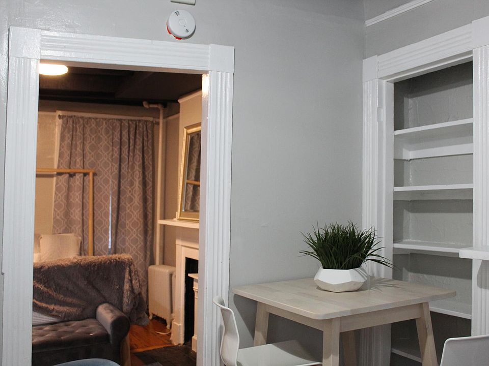 2nd image of 3 Champney Pl #2G