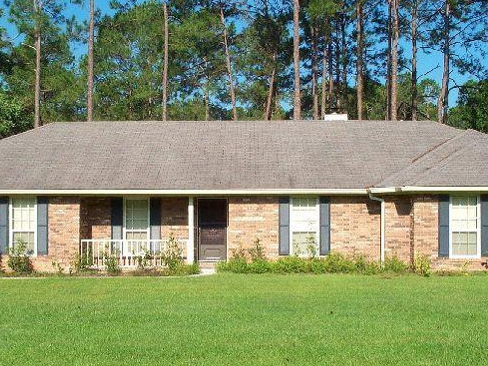 1st image of 3125 Parkwood Dr