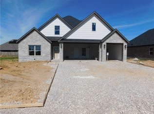 1189 Carrara St, Springdale, AR 72762