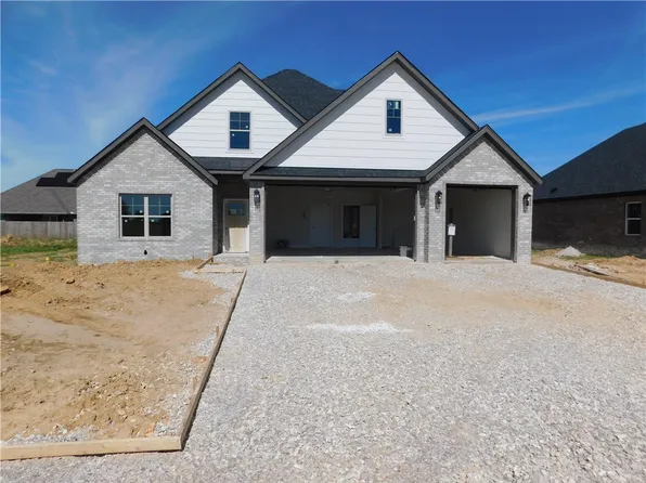 1189 Carrara St, Springdale, AR 72762