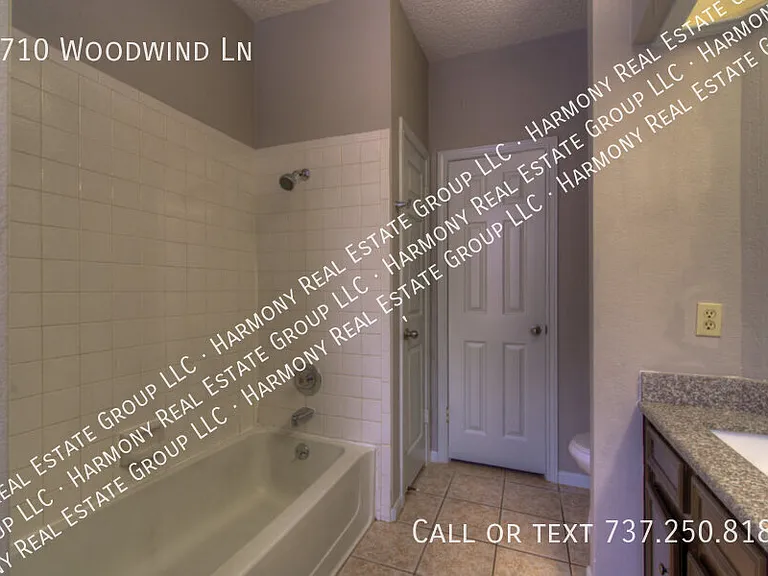 1710 Woodwind Ln — Photo 11