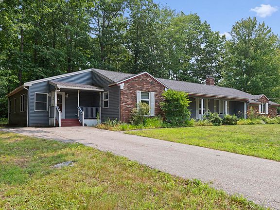 4th image of 16 Watson Drive