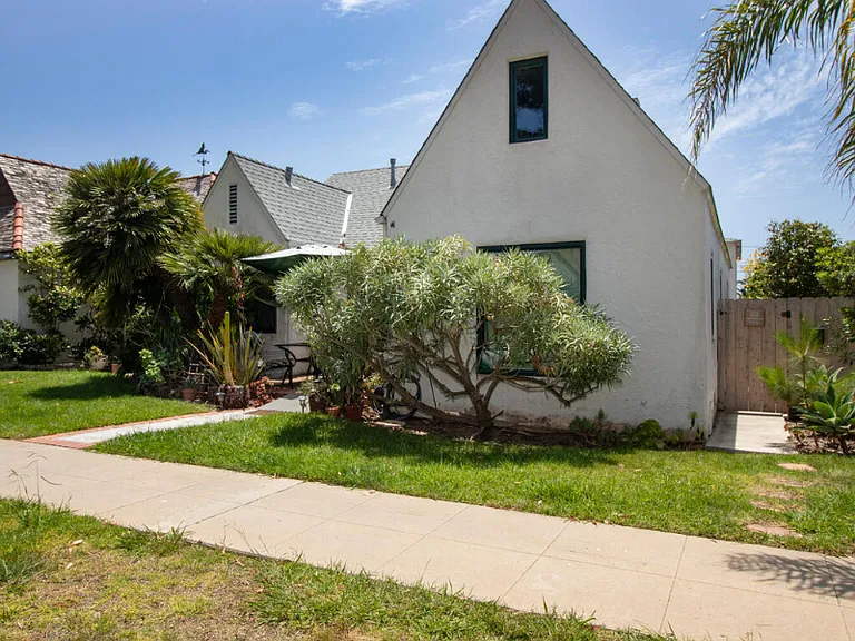 425 S Nevada St #B — Photo 15