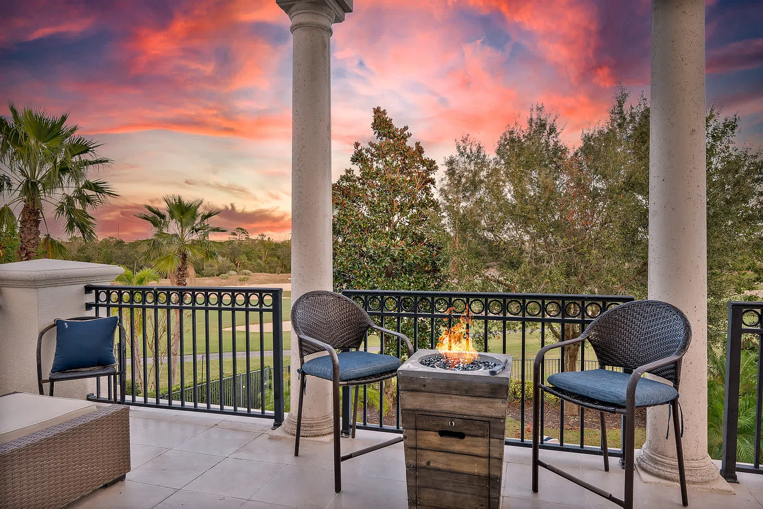 5 bed, 4.0 bath, 3218 sqft, $5,718 — Photo 4