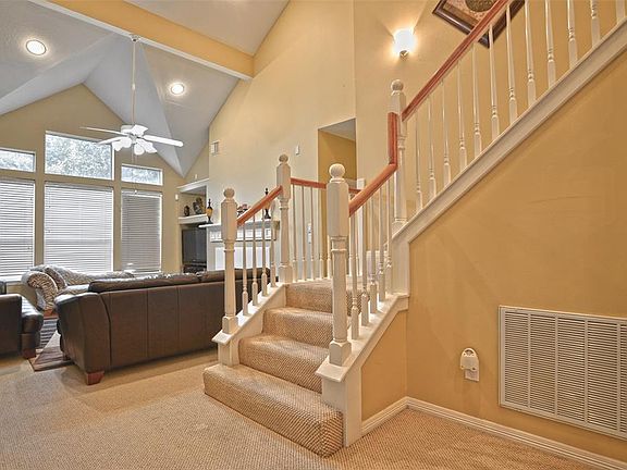 3rd image of 13822 Placid Brook Ct