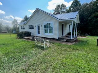 108 Elk Rd, Mooresboro, NC 28114