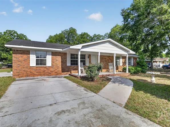 22 S. Foss, Statesboro, GA 30458