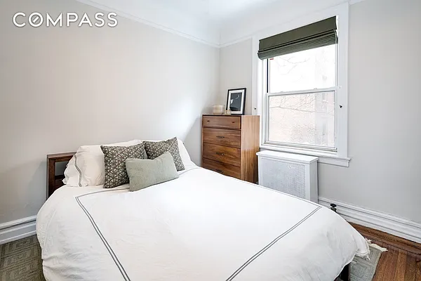 Sold by Compass | media 3