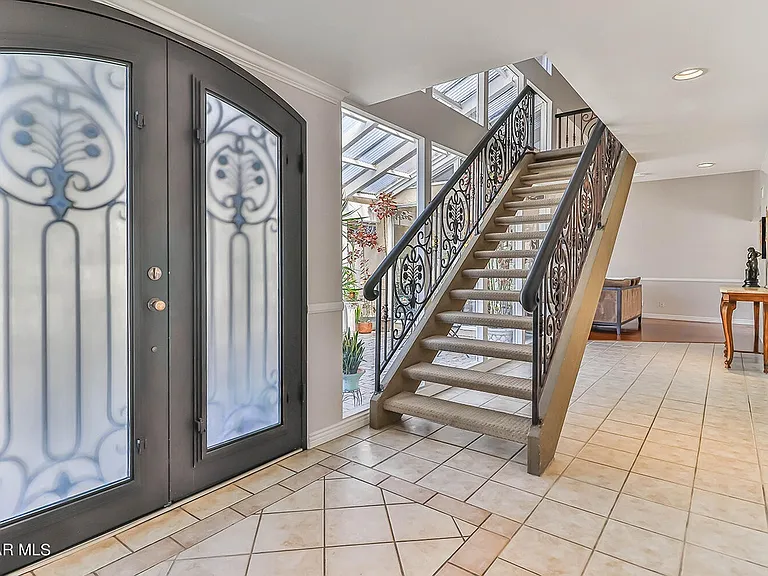 1056 S Barrow Ct — Photo 7