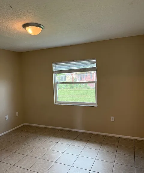 655 N Oak Ave #655 — Photo 11