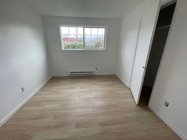 201 S James St #5 — Photo 2