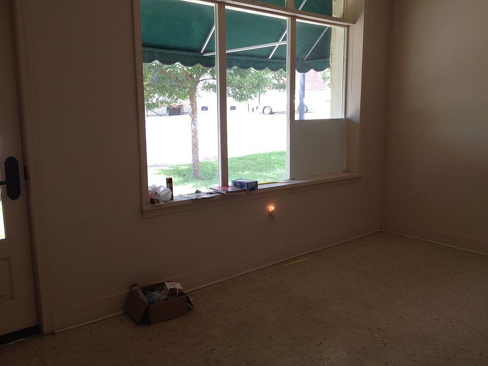 1500 square feet