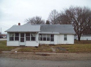 306 Heaton St, Walnut, IL 61376