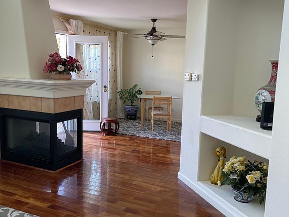 Living Room Fire place