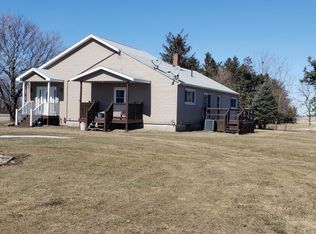 2211 M Ave, Toledo, IA 52342