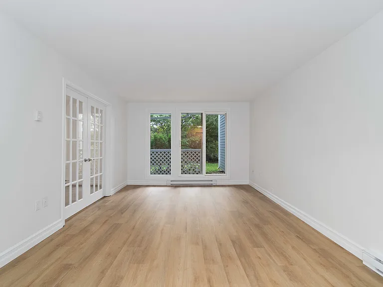1 Brookdale Ct #107 — Photo 2