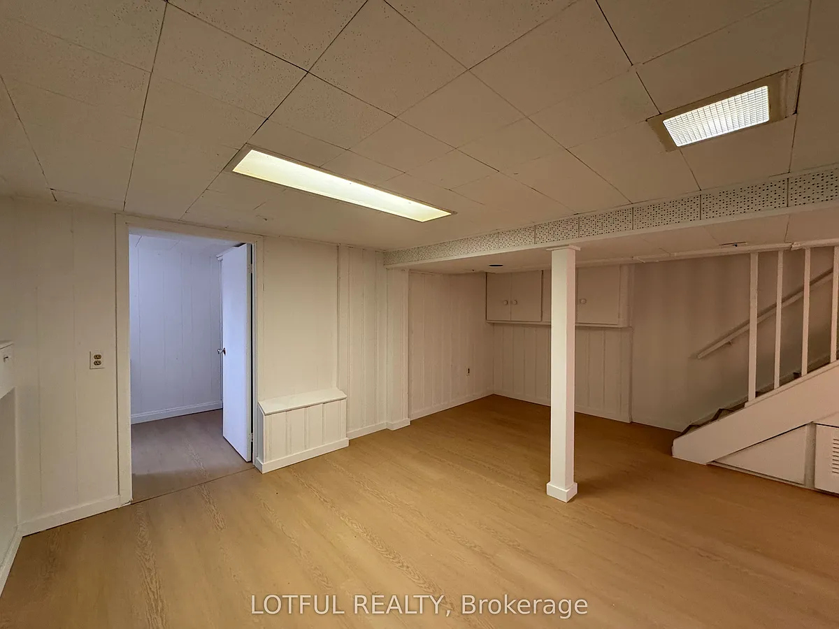 Building Photo - 30 Foster St #B