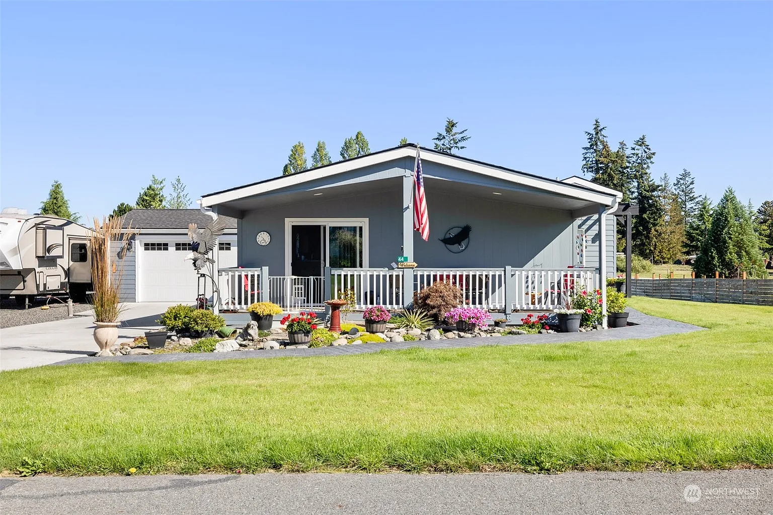 44 Kestral Place photo 1