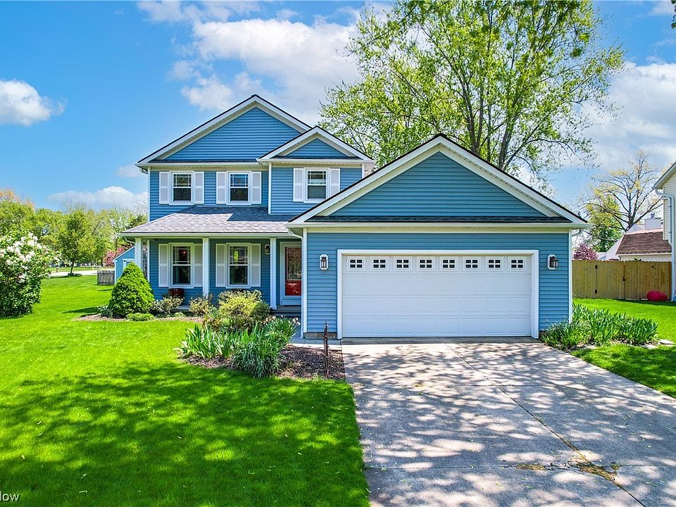 1st image of 375 Creekside Dr