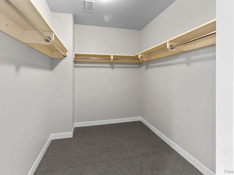 525 W Lafayette Blvd #21B — Photo 30