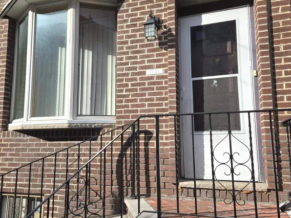 1721 Moore St, Philadelphia, PA 19145