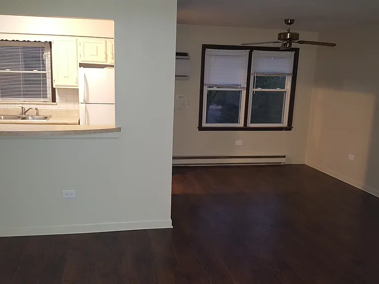 516 Circle Ave #8 — Photo 6