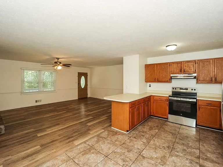 592 Water Way Trl — Photo 6