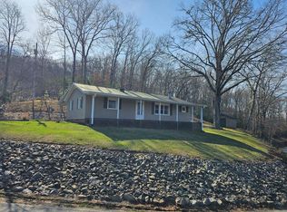 639 Piney Grove Rd, Franklin, NC 28734