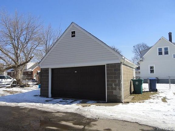 4th image of 550 21st St