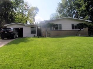 70 Sun Valley Dr, Saint Louis, MO