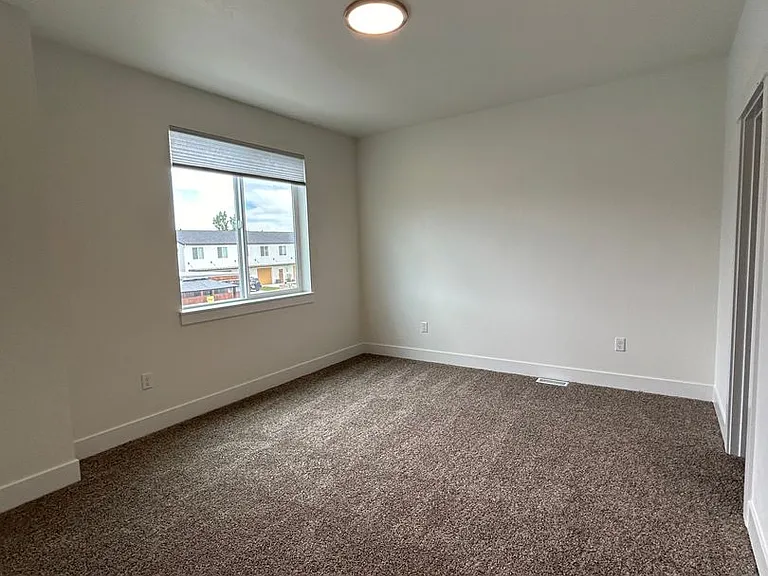 203 Amusement Ave — Photo 13