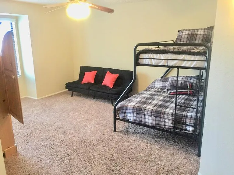 9011 E Sharon Dr — Photo 14