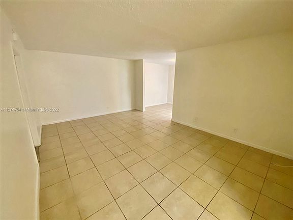 5th image of 500 NE 2nd St APT 107