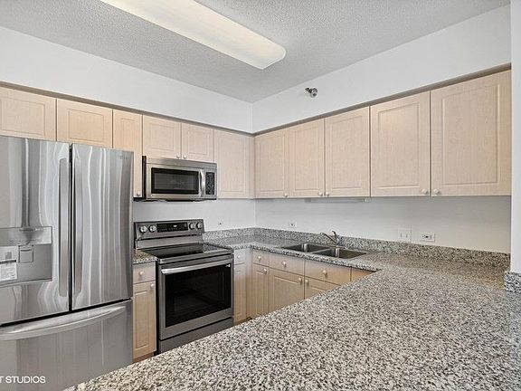 5th image of 512 N McClurg Ct APT 3503