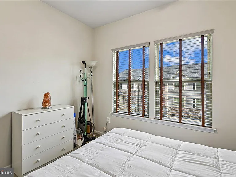 8261 Kippis Rd — Photo 39