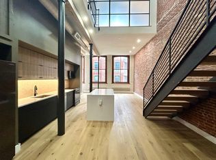 32 Strawberry St #PENTHOUSE A, Philadelphia, PA