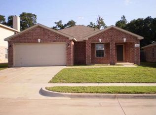 7809 Hidden Gate Ct, Fort Worth, TX 76120