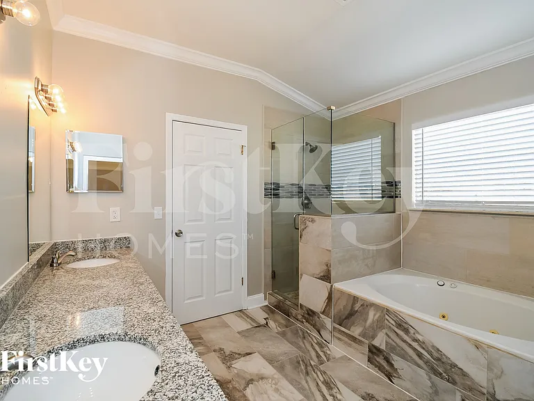12332 S Casheros Cove Dr — Photo 13
