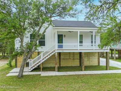 105 Eleanor Ave, Pass Christian, MS, 39571