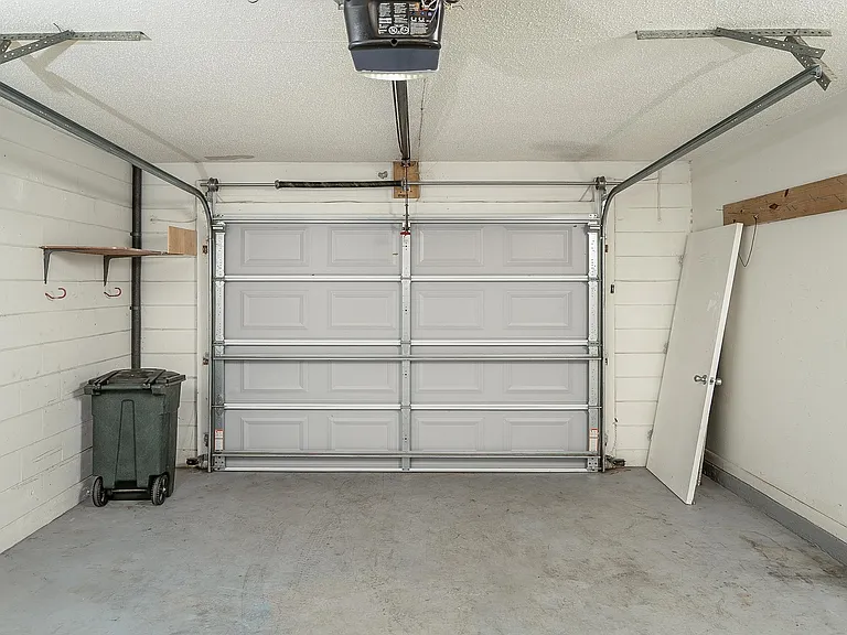 1040 Dorado Dr — Photo 31