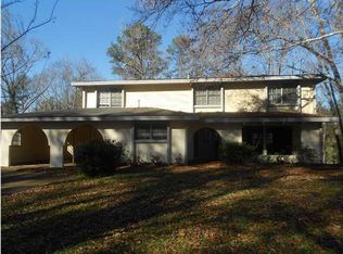 495 Westcott Dr, Wetumpka, AL 36093