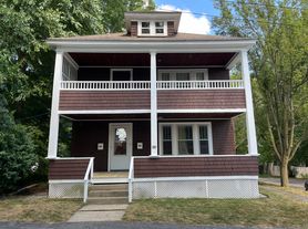 465 Beacon St, Manchester, NH