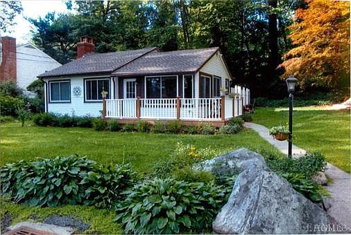 1st image of 67 S Lake Dr