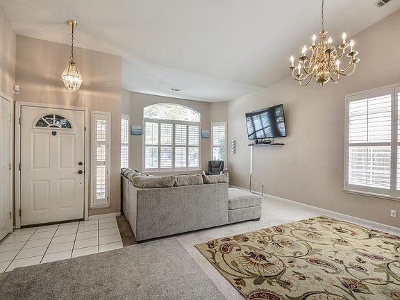 5th image of 10093 River Bluff Ln