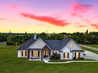 101 Sky Way, Rhome, TX, 76078