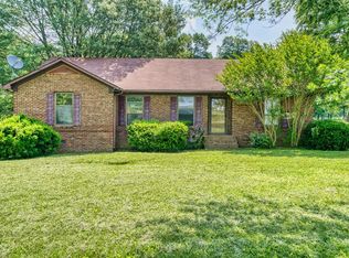 3748 Gordonsville Rd, Lewisburg, KY 42256