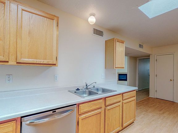 4th image of 7905 Minge Rd NW