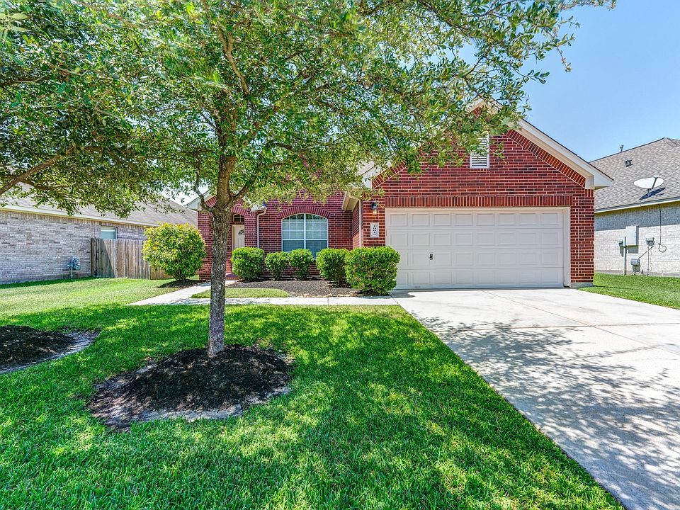 1st image of 10014 Arcadian Springs Ln